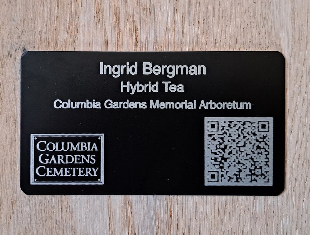 Conventional QR-code plant labels