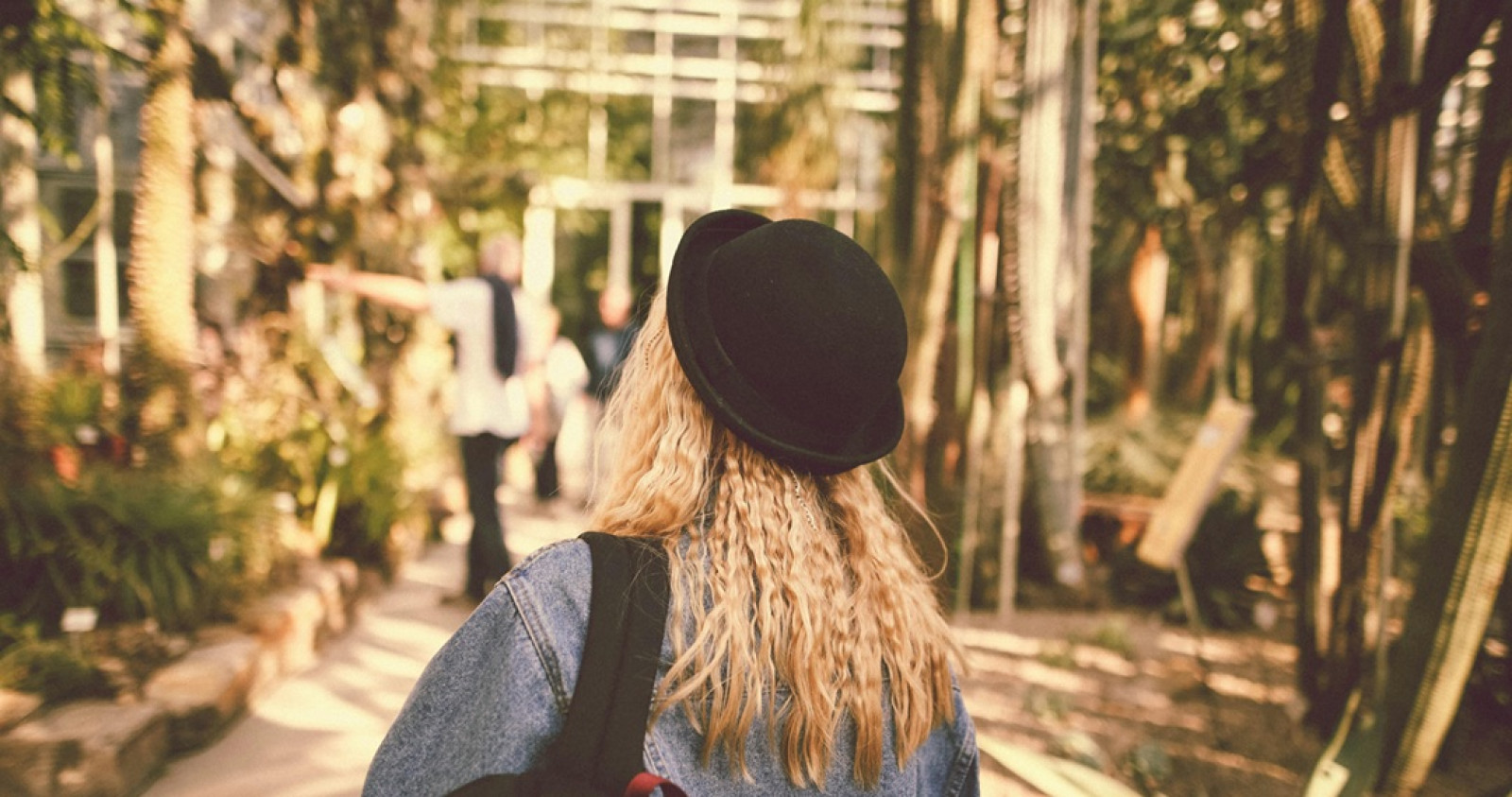 The plant blindness problem: why most visitors walk past 90% of your collection